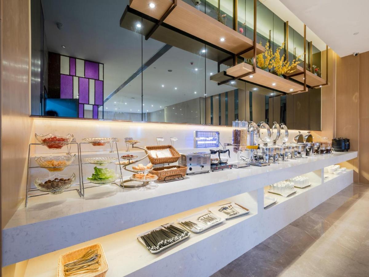Lavande Hotel Luzhou Wanda Plaza Southwest Commercial City Eksteriør bilde