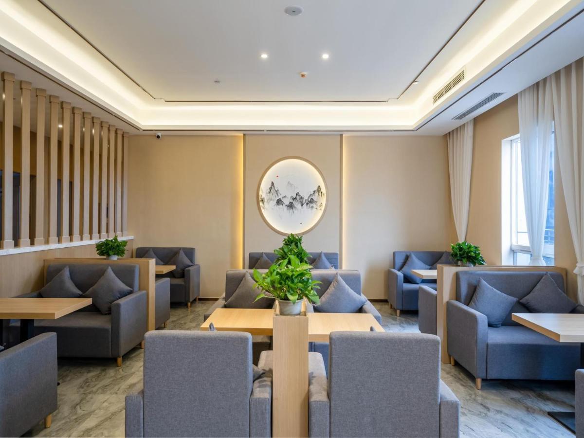 Lavande Hotel Luzhou Wanda Plaza Southwest Commercial City Eksteriør bilde