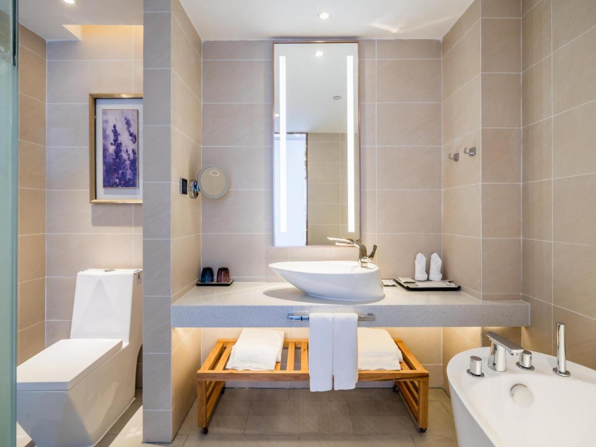 Lavande Hotel Luzhou Wanda Plaza Southwest Commercial City Eksteriør bilde